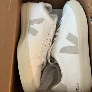 Men’s Veja Campo
